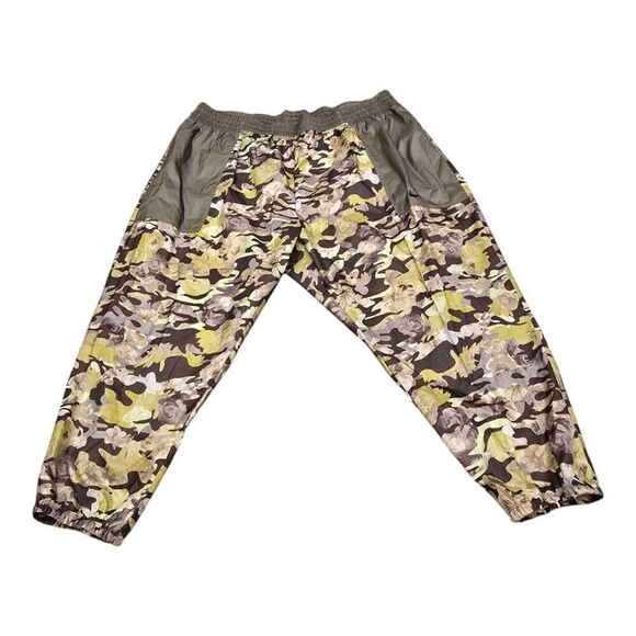 Nike Track Pants Women's Sportswear Green Camo Floral Joggers CZ8186-325 NWT - Picture 1 of 16